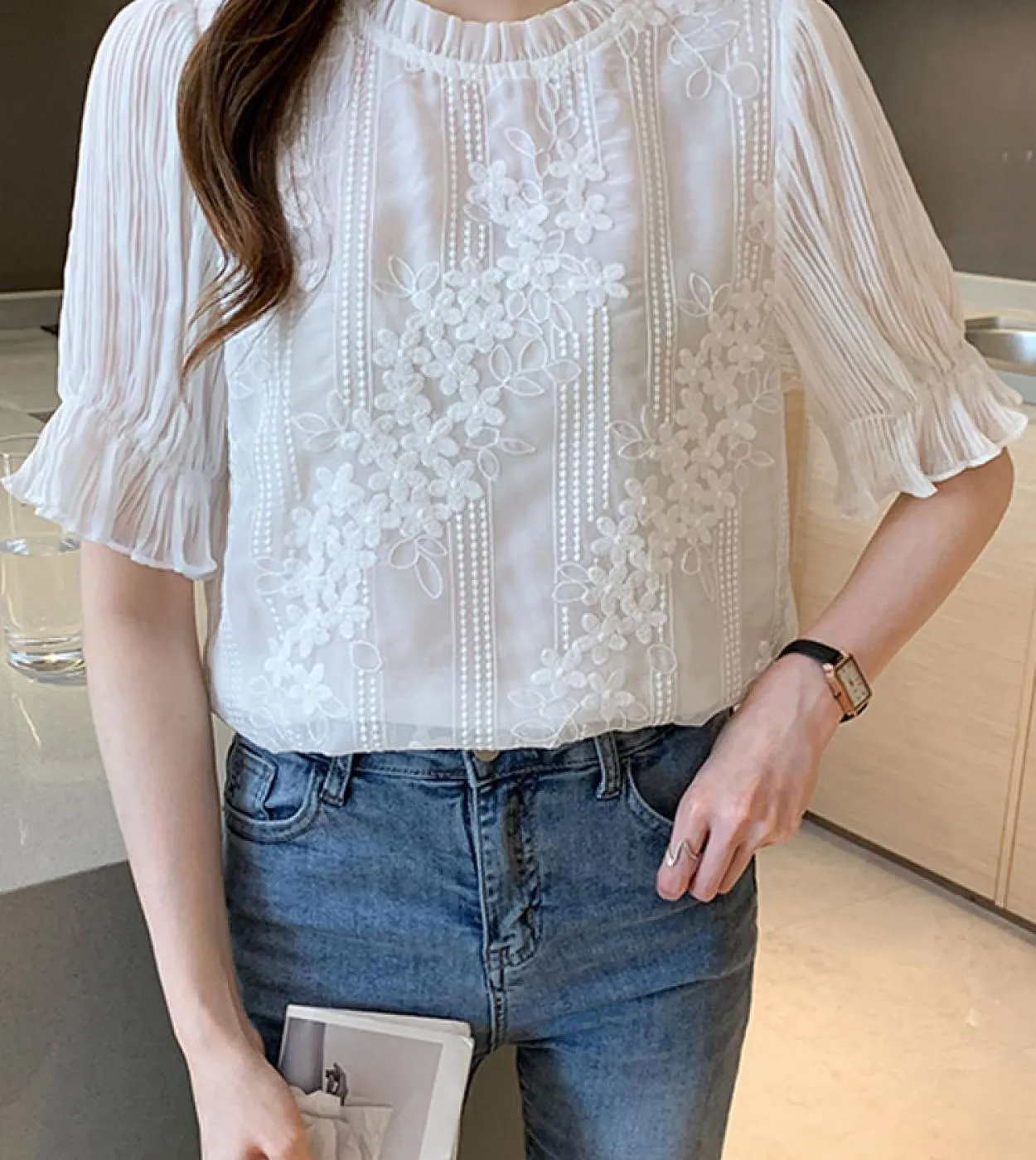 Camicetta da donna bianca estiva Camicetta da donna in chiffon di pizzo a maniche corte con ricamo Camicetta da donna Top Blusas