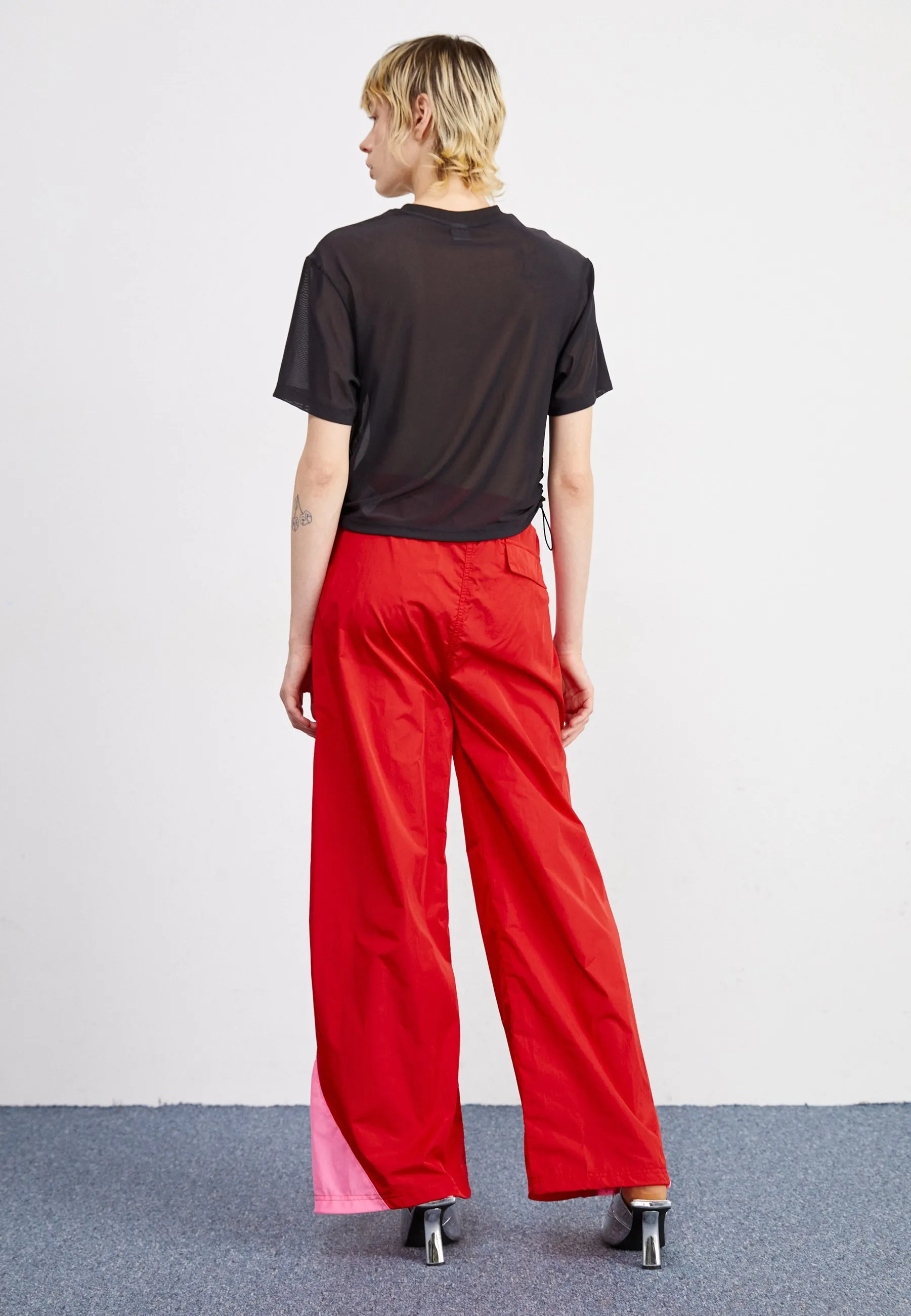 DARE TO PARACHUTE PANTS - Pantaloni
