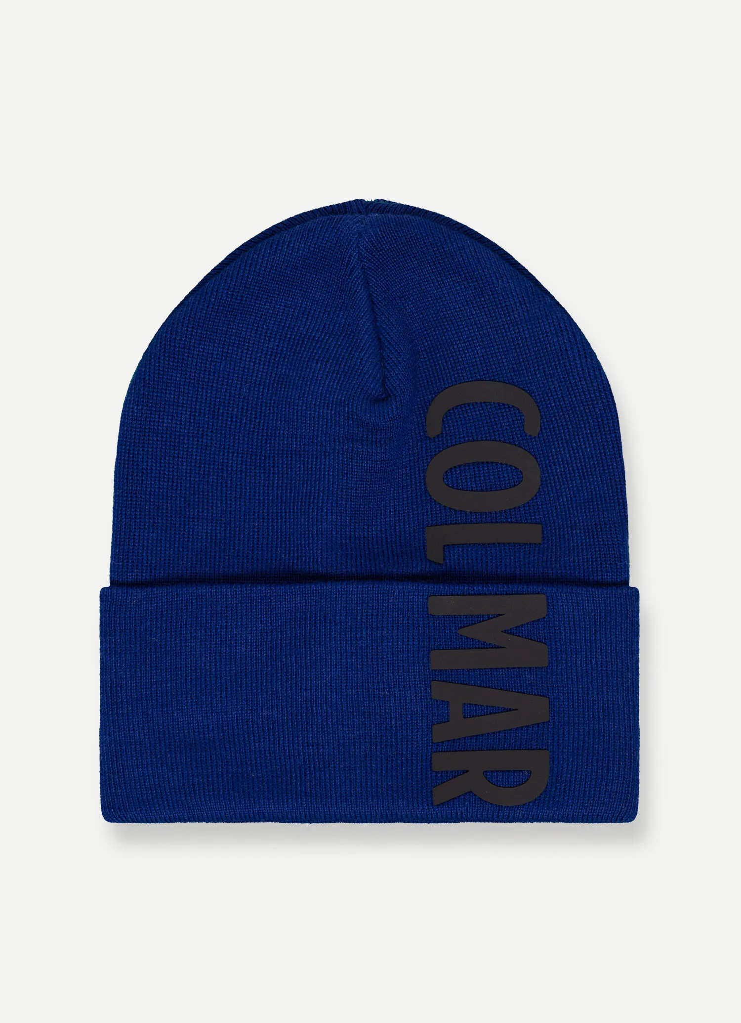 Hat with turn-up and raised print