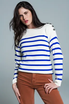 Maglione bianco con bottoni sulle spalle e strisce blu