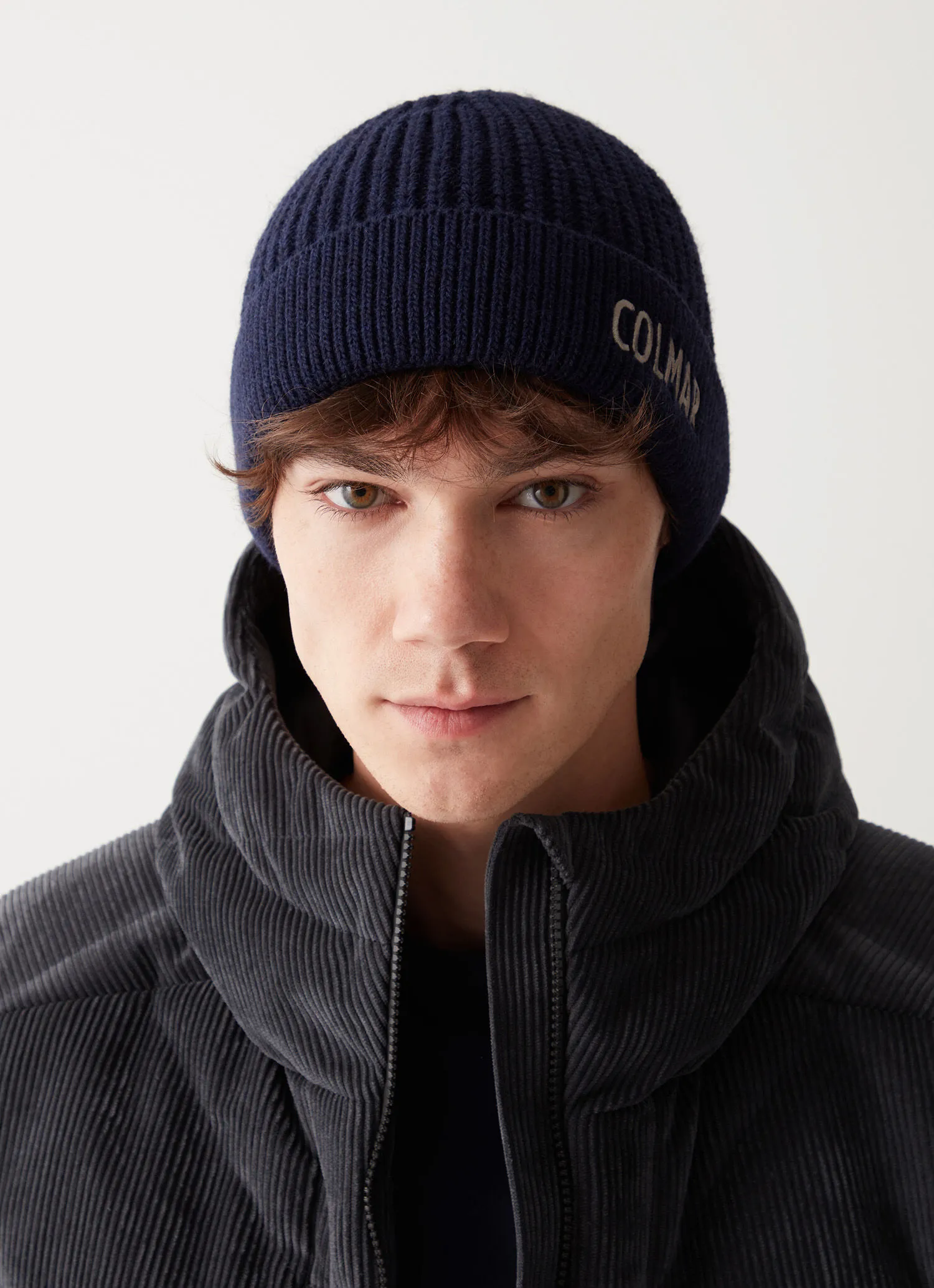 Unisex hat in wool blend