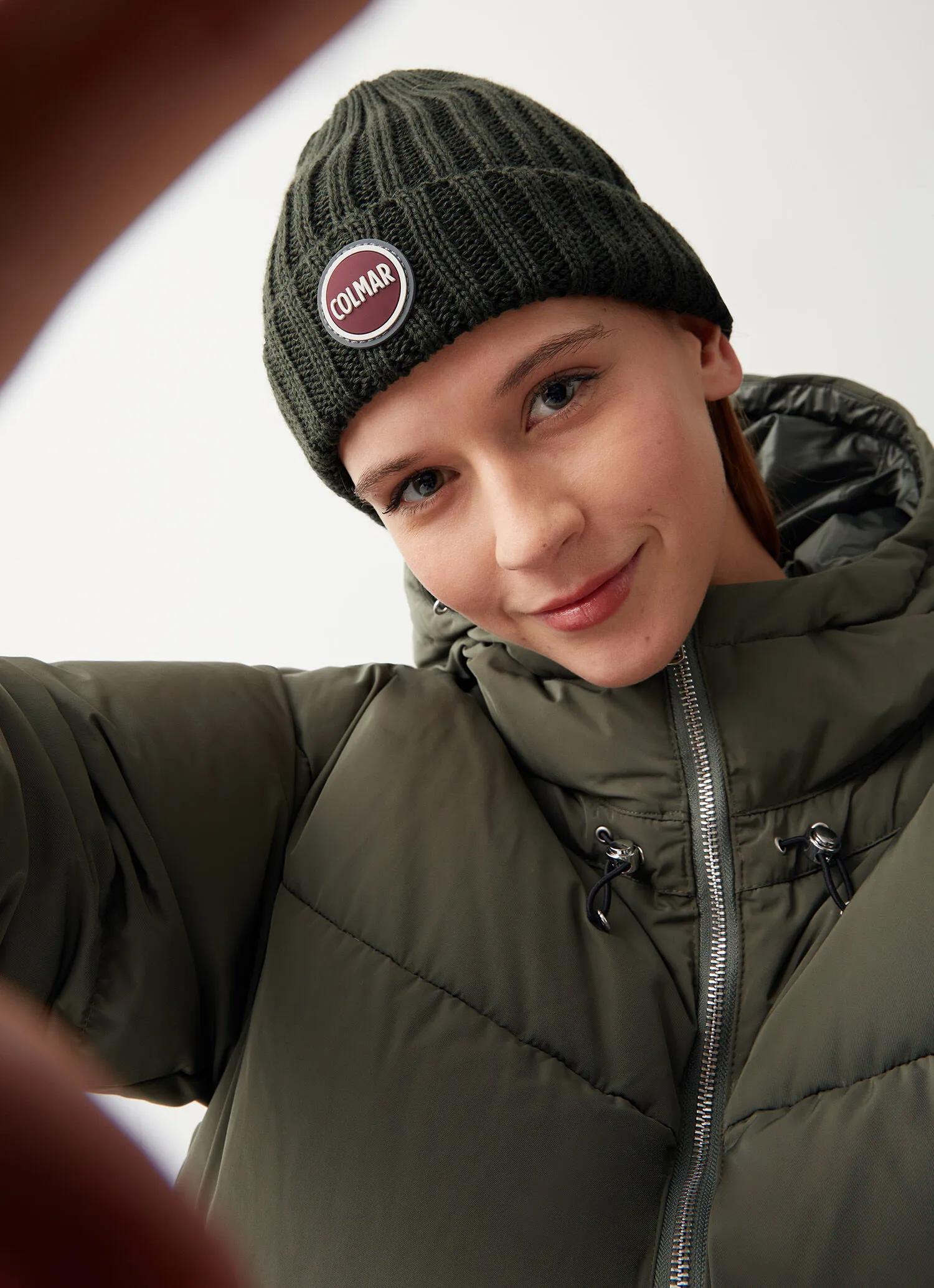 Unisex hat in wool with turn-up